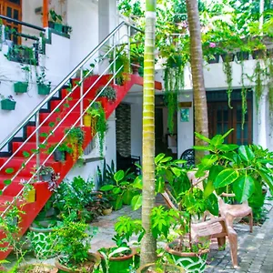  Kwatera prywatna Sigiri Tarushan